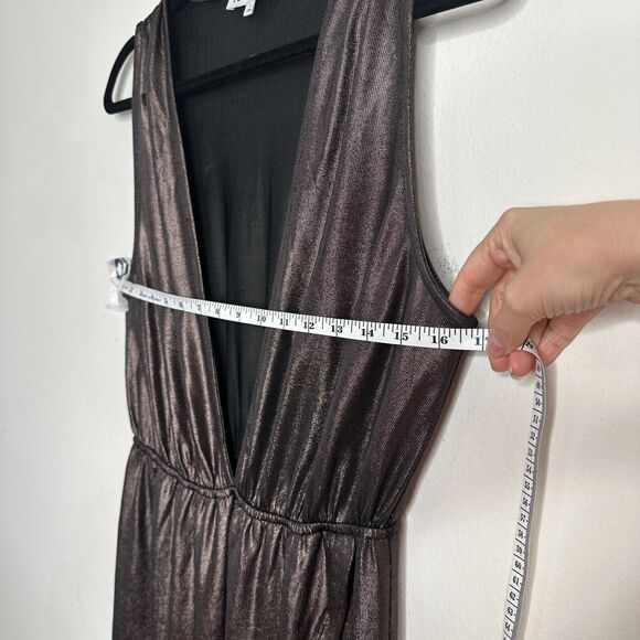 About Us Meredith Plunge Maxi Deep VNeck Sleeveless Shiny Bronze Metallic Small - Picture 16 of 16